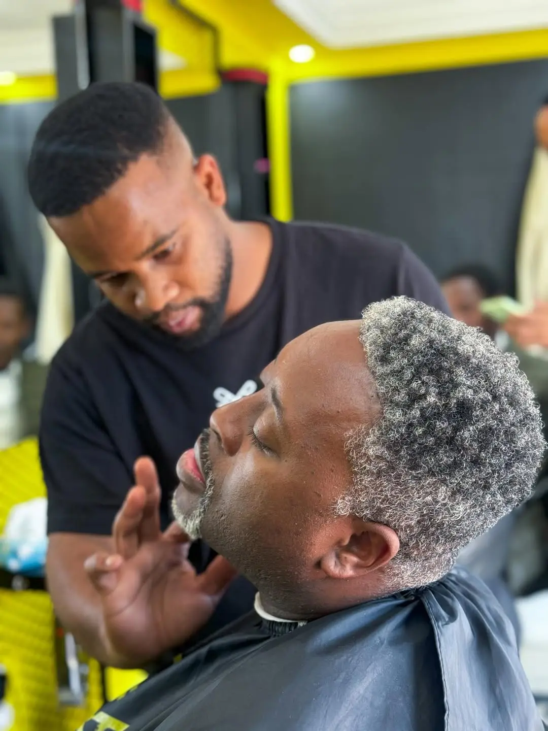 Ceo and Founder Ndumiso Chiya